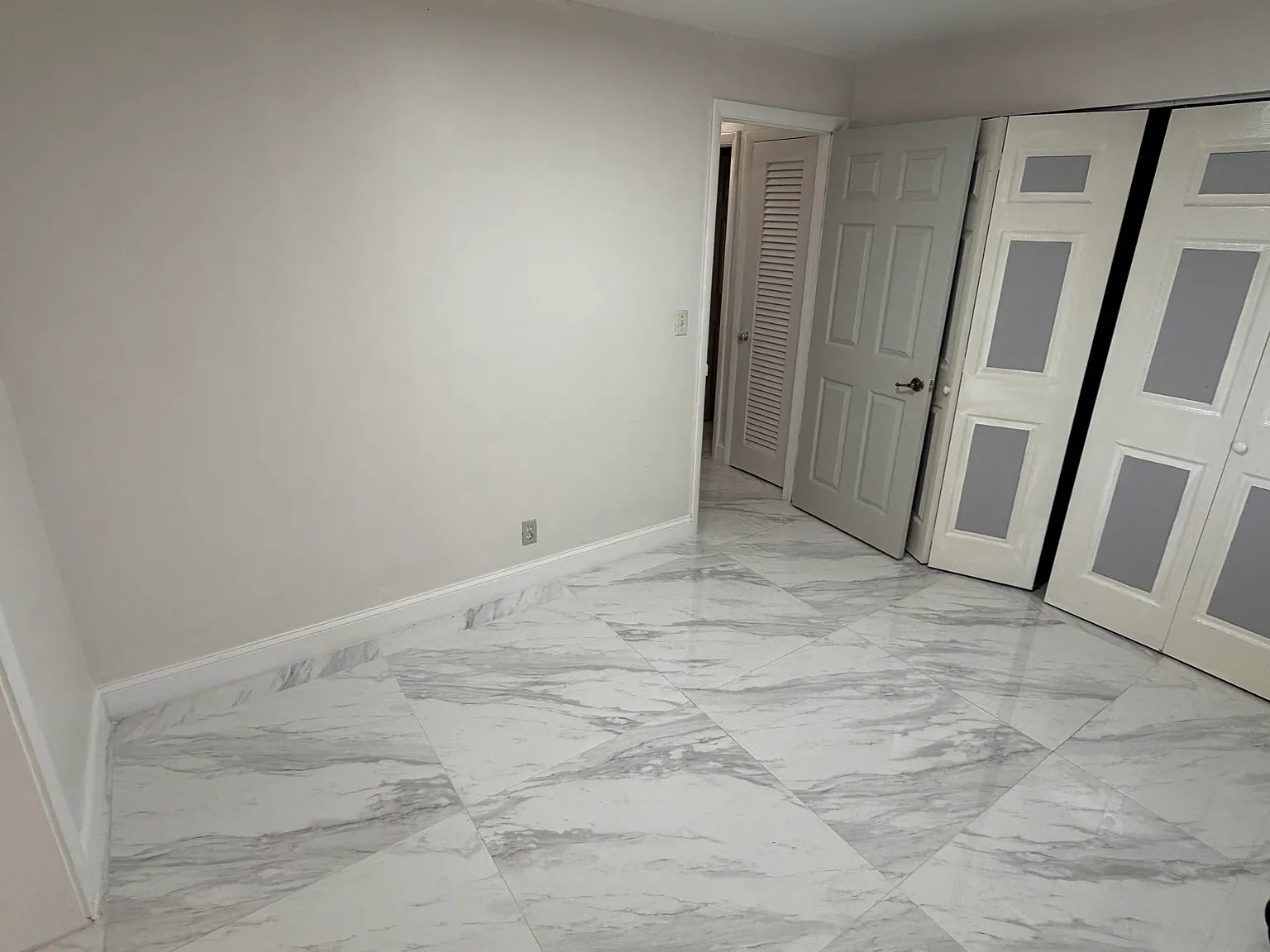 3 bed, 1539 sqft, $3,050 — Photo 2