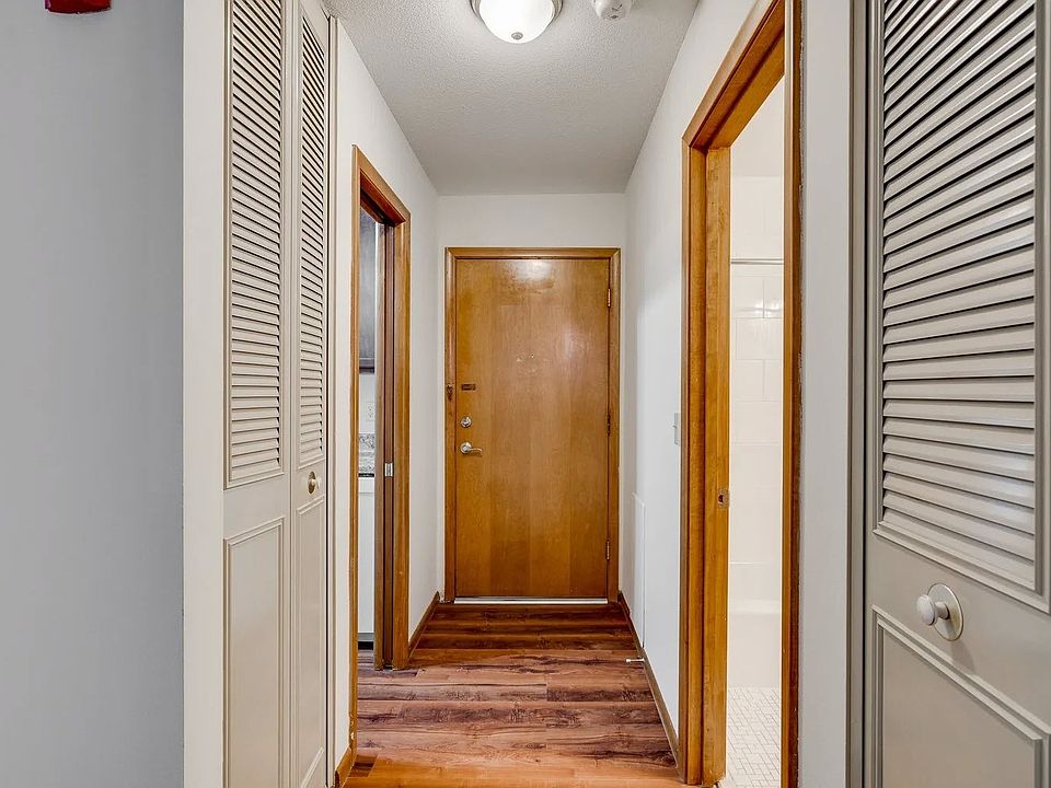 Elevate your living at Central Lakes of Uptown, where contemporary design meets comfort. This inviting hallway leads to stylish interiors that reflect modern elegance. Schedule a tour today and envision your new home!