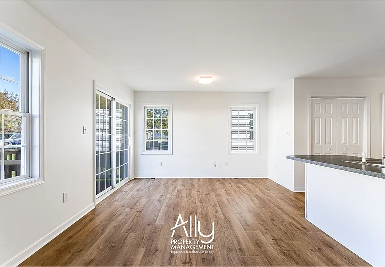 409 S Magnolia Ave #1 — Photo 16
