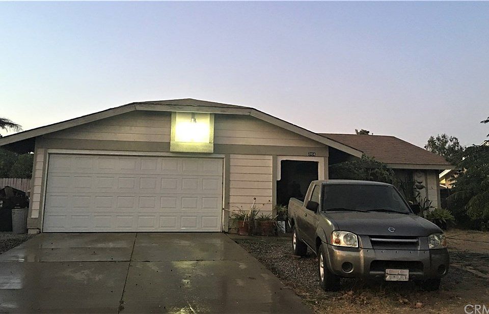 1st image of 2404 Etiwanda Ave
