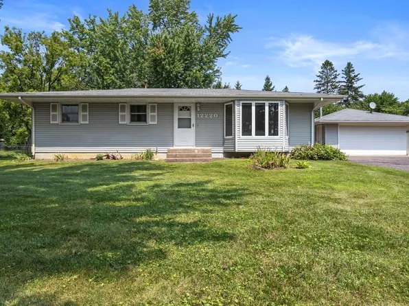 12220 Noon Dr, Dayton, MN 55327