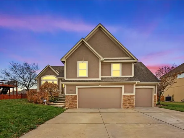 7709 Dove Ave, Kansas City, MO 64139