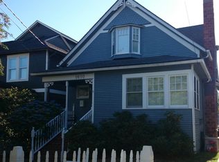 1610 Warren Ave N, Seattle, WA 98109