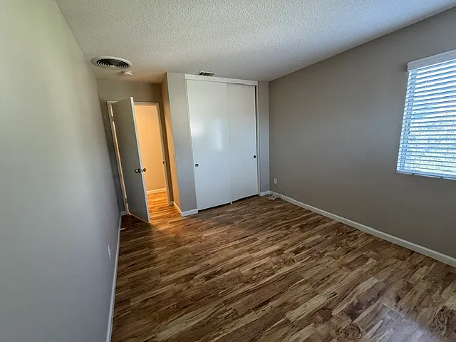 7878 Pineridge Ct — Photo 23