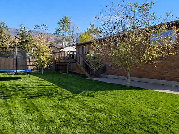 2nd image of 5655 Village Way