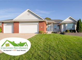 635 Veterans Memorial Dr, Carlisle, IA 50047