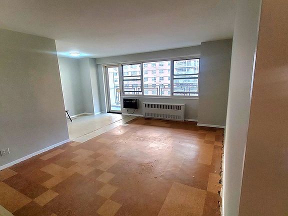 3rd image of 2940 W 5th St APT 7D