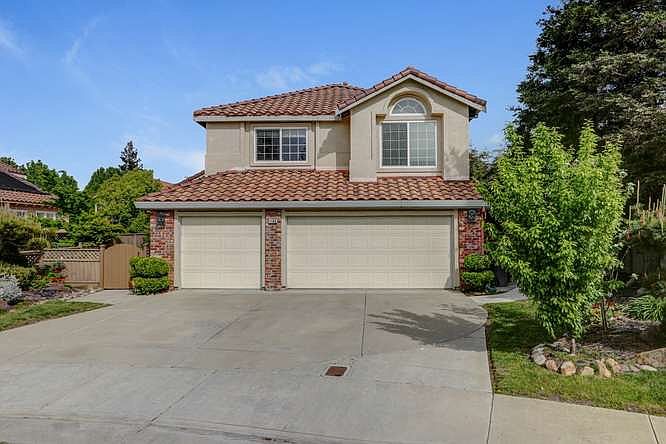 1st image of 1100 Palomar Ct