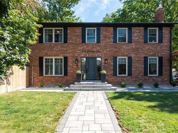 579 4th Line, Oakville, ON L6L 5B1