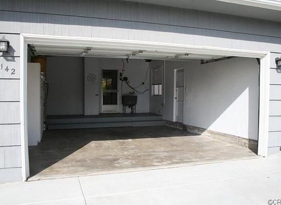 3rd image of 9142 Shirley Dr