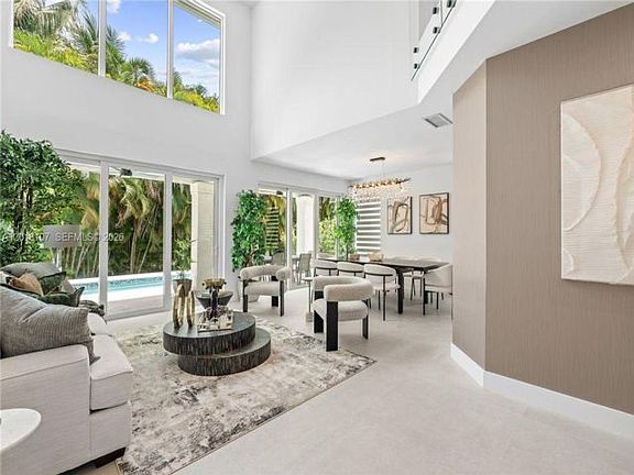 5th image of 4621 NW 93rd Doral Ct