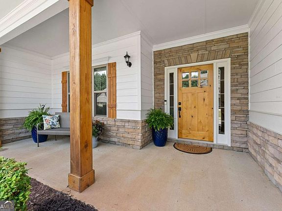 3rd image of 31 Lake Sydney Dr