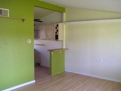 5th image of 3902 Brook Dr