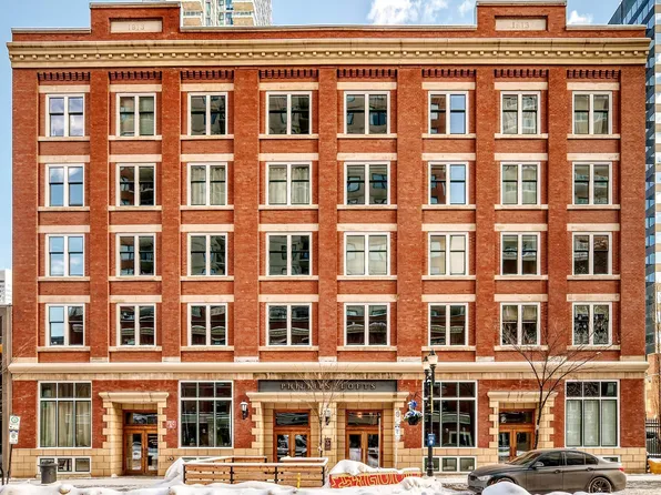 10169 104th St NW #401, Edmonton, AB T5J 1A5