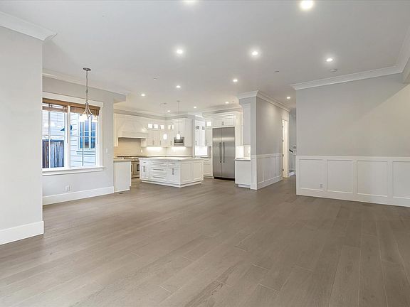 3rd image of 1161 Cloud Ave