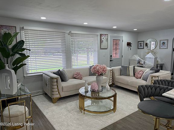 5th image of 10414 Deering Rd