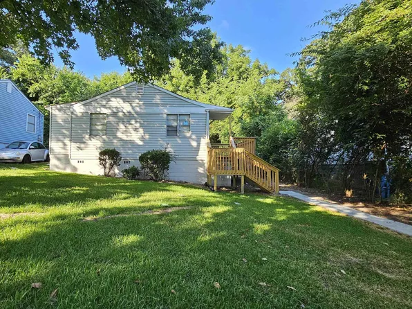 565 Seminole Cir, Fairfield, AL 35064