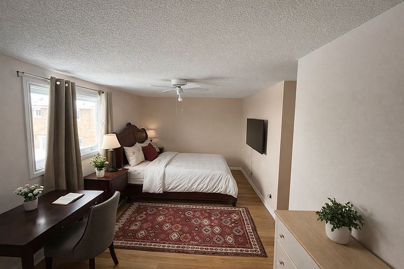 Brampton House for rent - 3 Bedrooms — photo 2