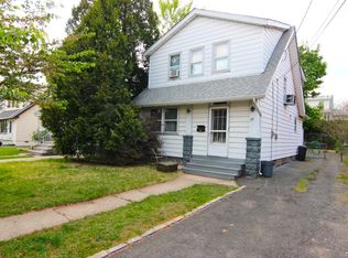 39 Walnut St, Belleville, NJ 07109
