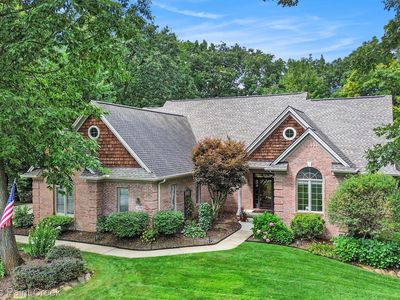 2435 Canyon Ridge Dr, White Lake, MI, 48383