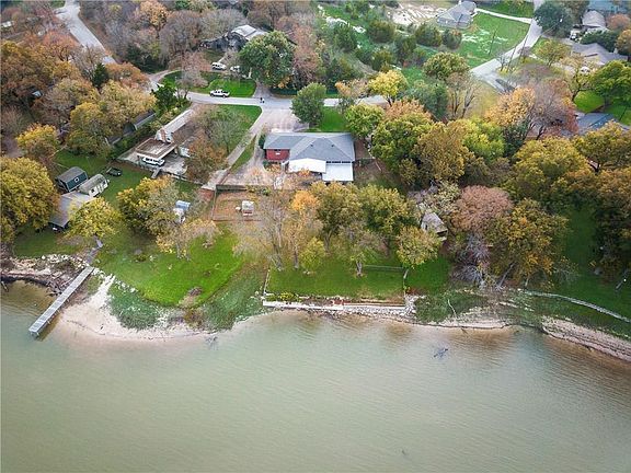 4th image of 119 Shoreway Cir