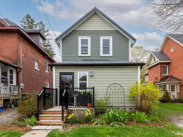 344 2nd St, Midland, ON L4R 3R3