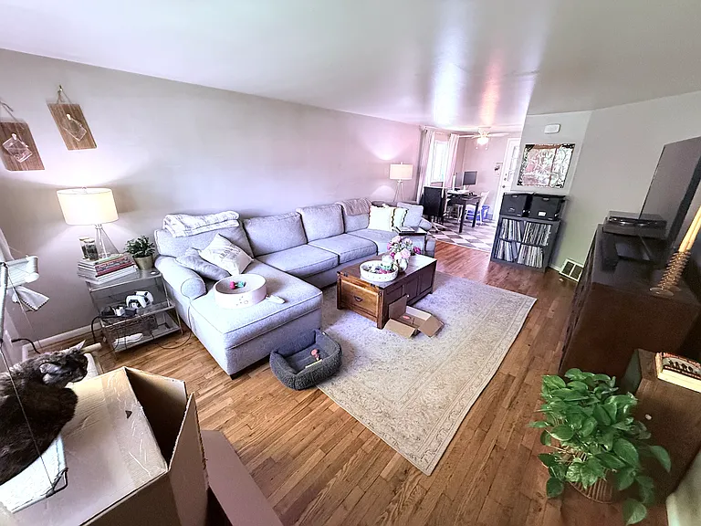 934 Woodhill Dr — Photo 5