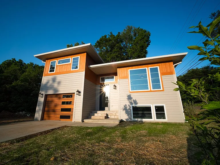 927 E Miller Dr — Photo 27