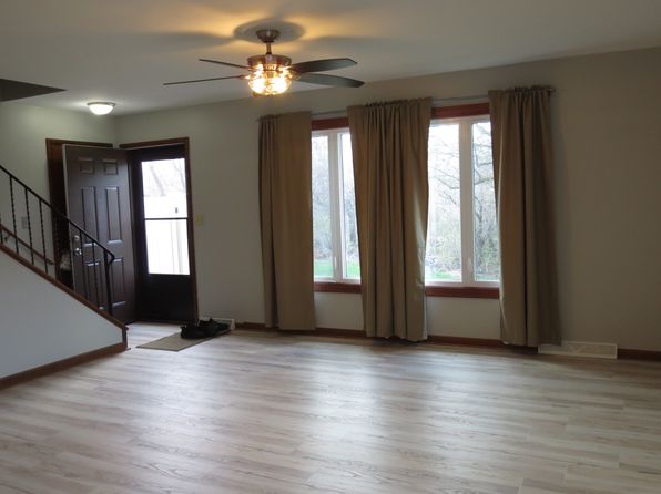 224 E Woodlawn Rd