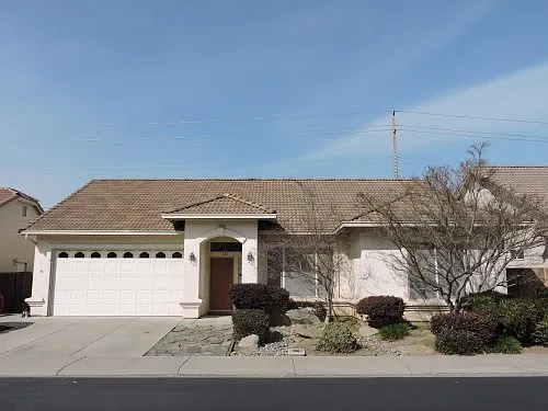 3413 Harvest Hickory Dr photo 1