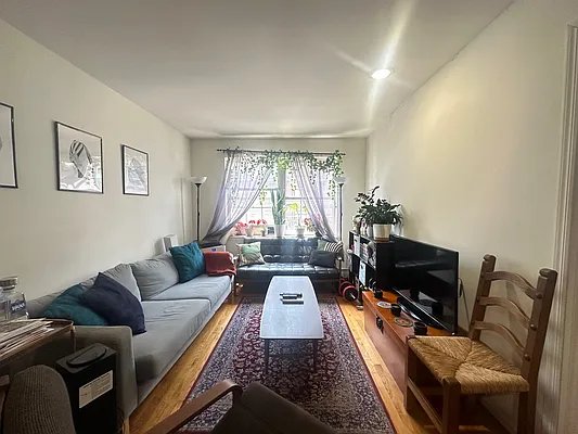 Rented by Dream Space Realty | media 2