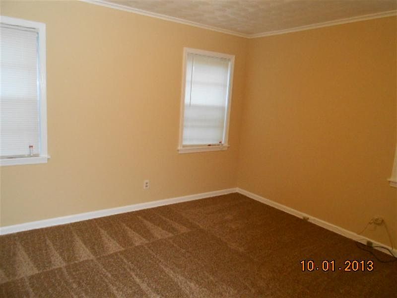 2nd image of 1747 Denison St
