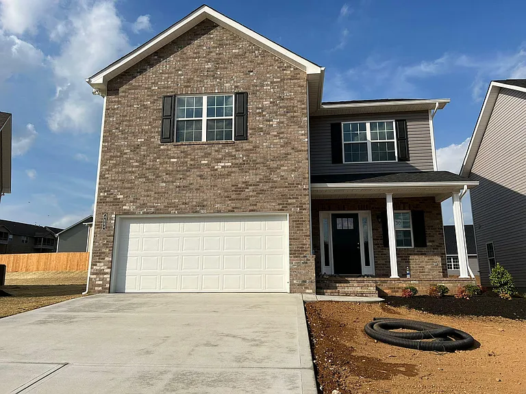 4864 Stoneyhurst Ln — Photo 2