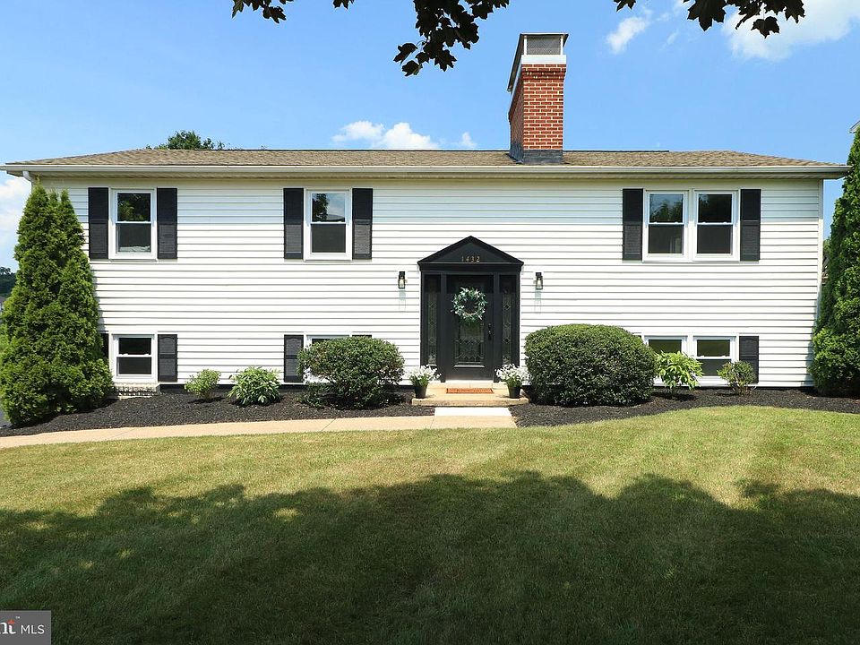 1st image of 1432 Willowbrook Dr