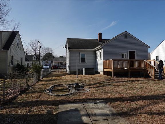 3rd image of 7 Turner Ter