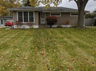 8153 Howard Ave, Munster, IN 46321