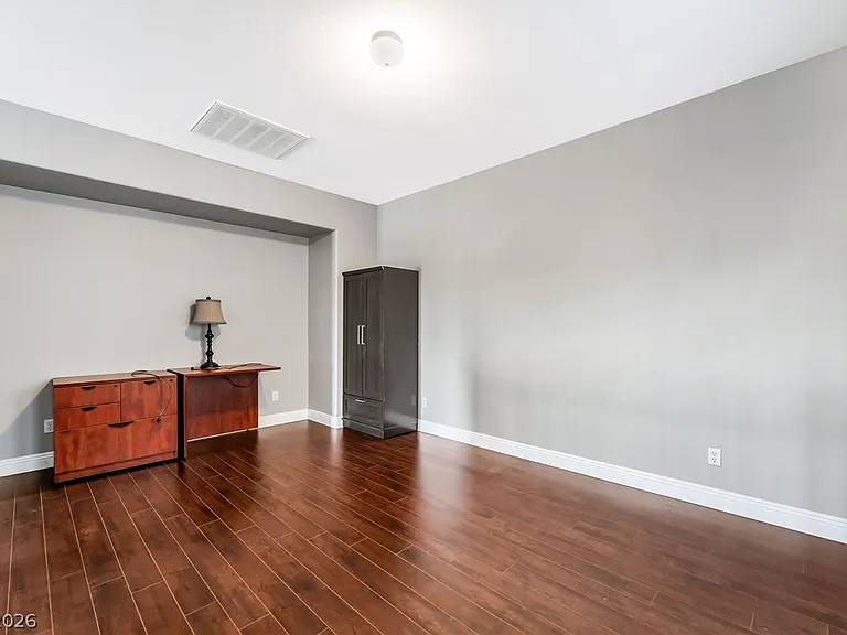 2776 Culloden Ave — Photo 16