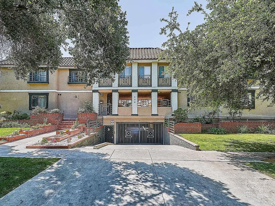 1st image of 420 Riverdale Dr APT 6