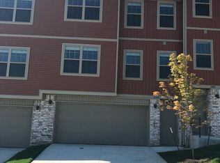 2803 W Cottonwillow Way, Fayetteville, AR 72704