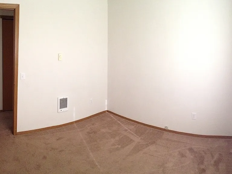 906 Juniper Ave — Photo 12
