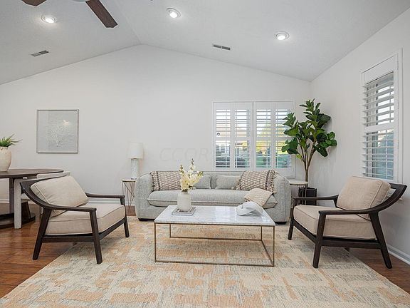 4th image of 1266 Allington Ln