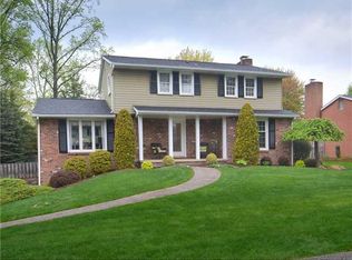 611 Westchester Dr, Greensburg, PA 15601