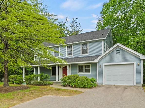 25 Sweetbrier Way, Laconia, NH 03246