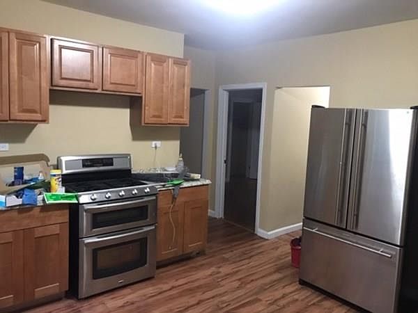 2nd image of 21 Arnold St
