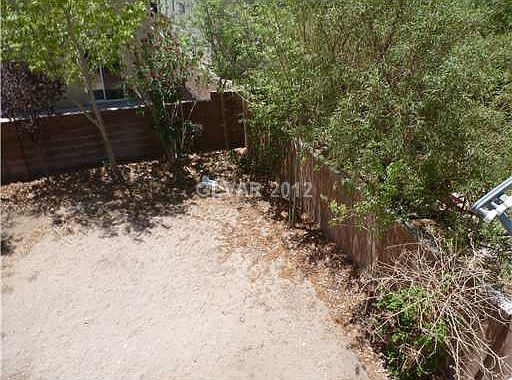 3rd image of 3965 W Irvin Ave