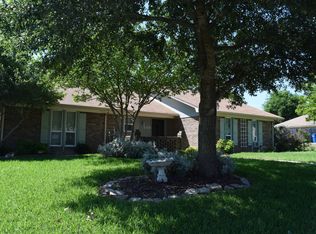 109 Hillside Dr, Hewitt, TX 76643