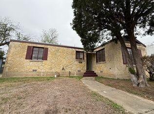 374 Meredith Dr, San Antonio, TX 78228