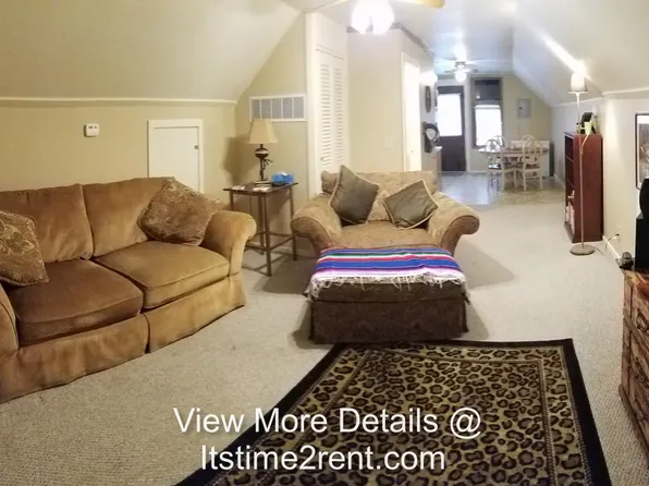 1131 Kearney St APT B2, Manhattan, KS 66502