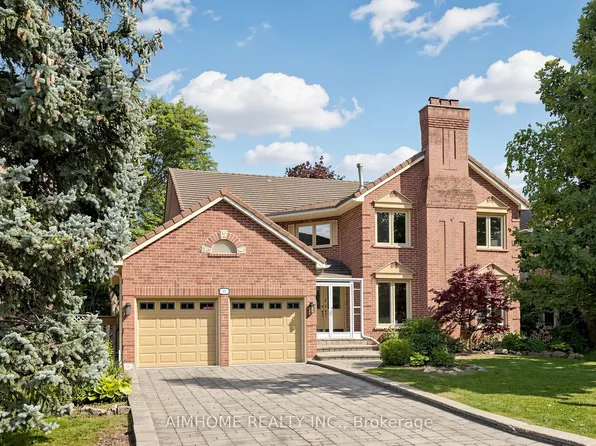 27 Melchior Cres, Markham, ON L3R 9A5