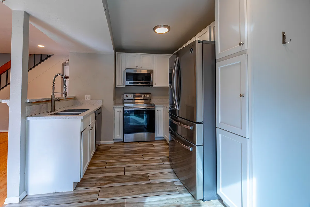 Building Photo - 3720 Iris Ave #C